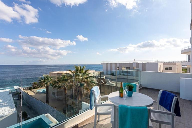 The Sea-Bank Villa Apartments Marsaskala Buitenkant foto
